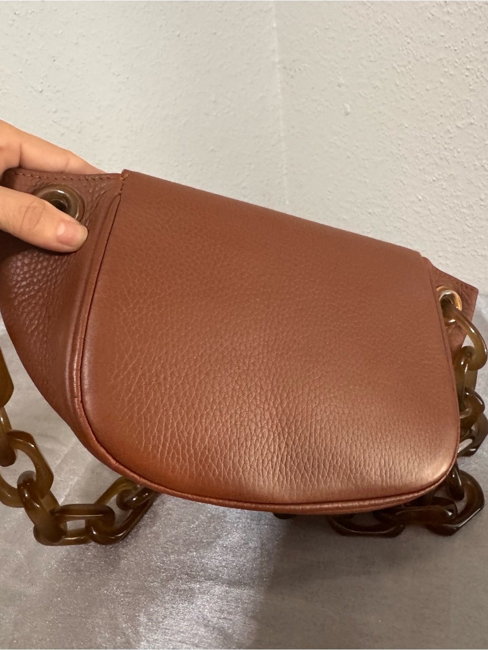 Simon Miller Chestnut Pebbled Leather Shoulder Bag with Tortoiseshell Chain - Picture 11 of 16